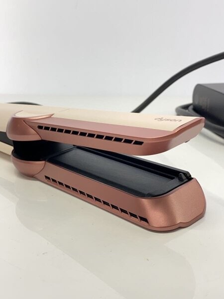 dyson(ダイソン) / ドライヤー・ヘアアイロン/エアストレート/Dyson