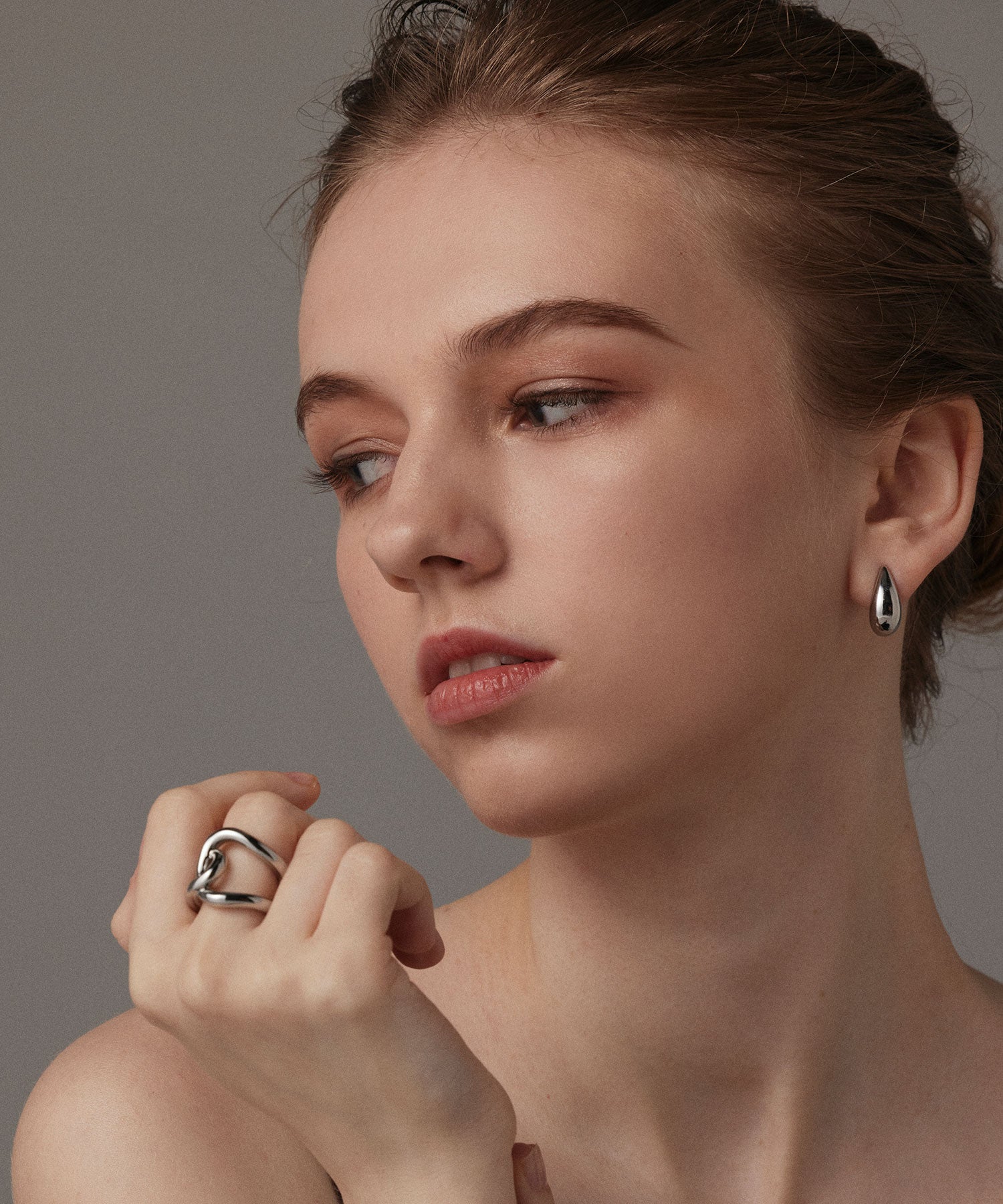 予約販売(3月上旬発送予定)】[シルバー]ドロップフープイヤリング