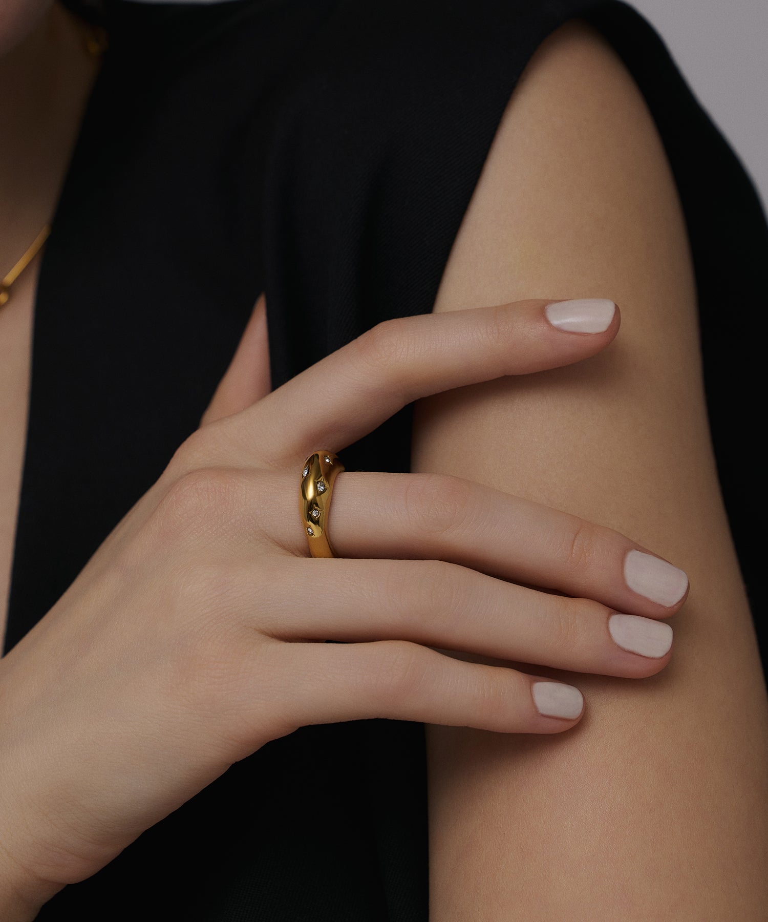 ゴールド]セグメントストーンリング