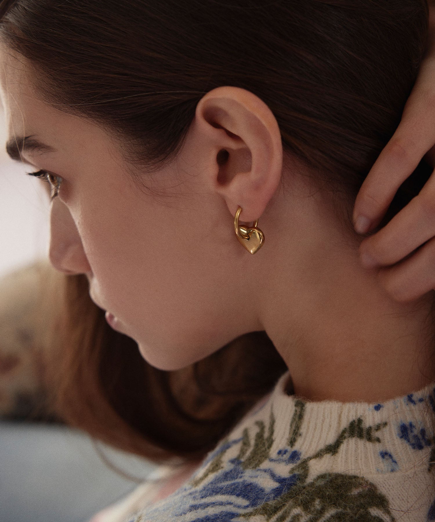 ゴールド]ハートフープピアス