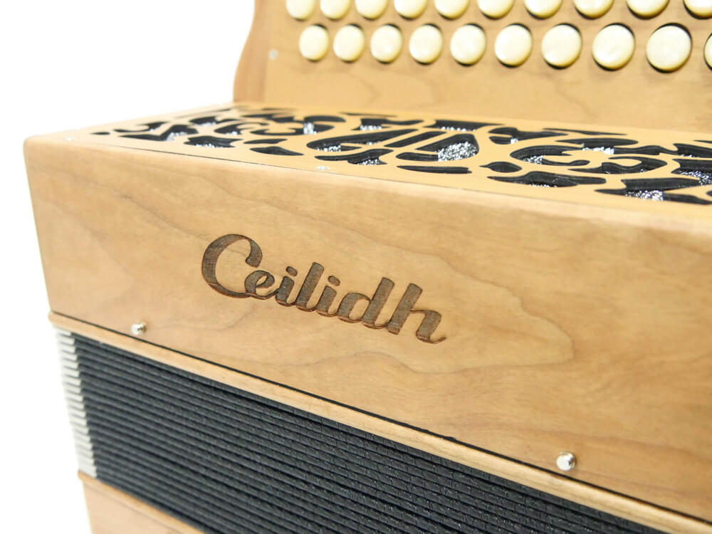 ケルトの笛屋さん | 商品詳細 | ボタン式アコーディオン C#/D Ceilidh