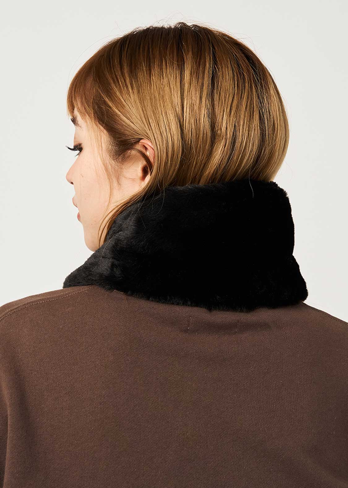 ビューティフルシャドー｜ぬいぐるみマフラー｜ユニセックス｜グラニフ