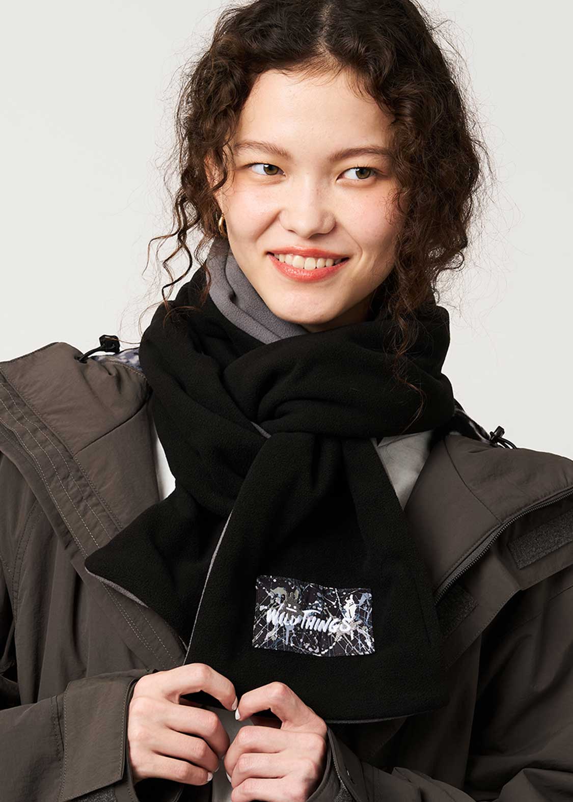 ビューティフルシャドーワイルドシングス｜フリースマフラー｜ユニ