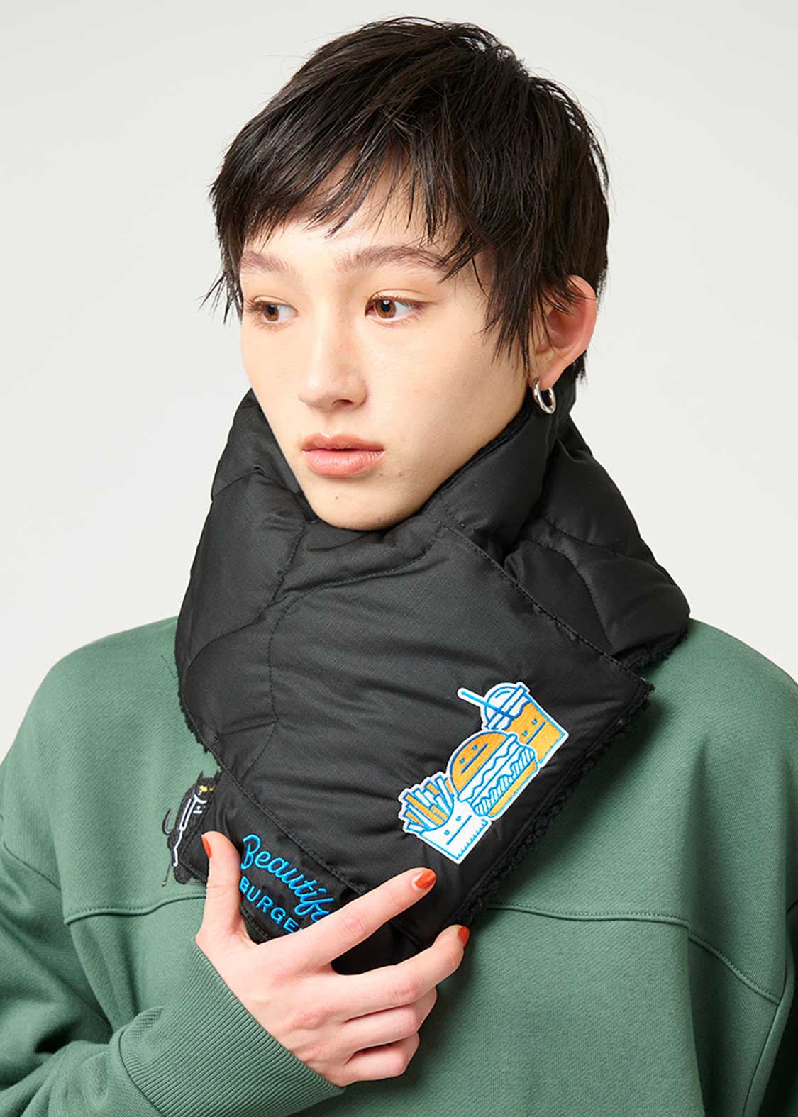 ビューティフルシャドーバーガー(TAION)｜リバーシブルボアダウン