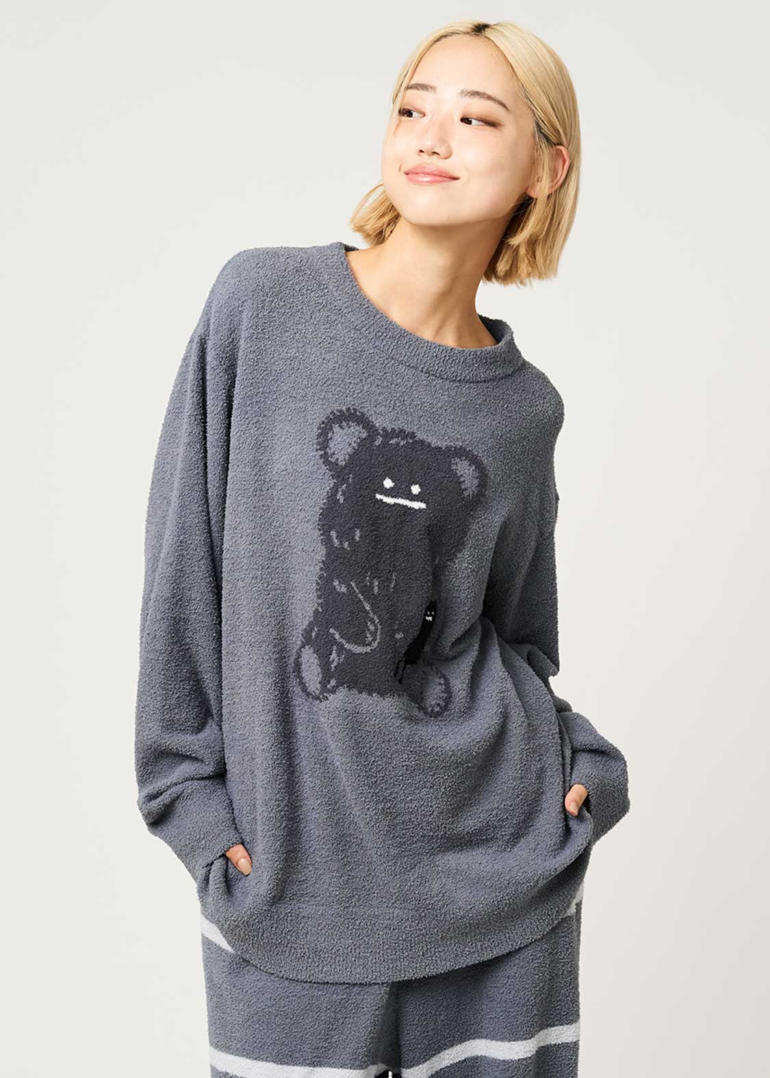 モコモコビューティフルシャドー｜ジャカードプルオーバー｜ホーム