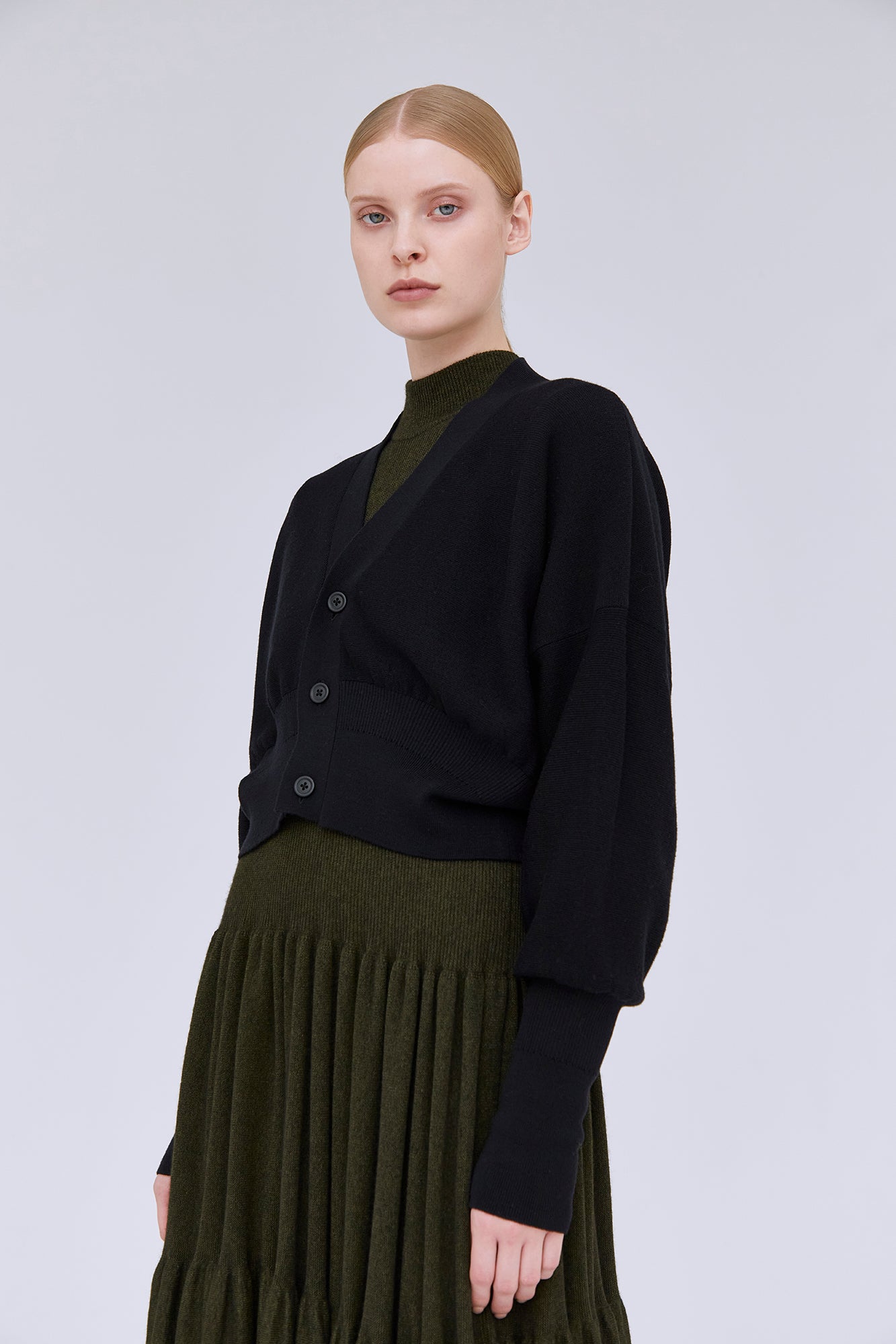 WOOL GARTER CROPPED CARDIGAN