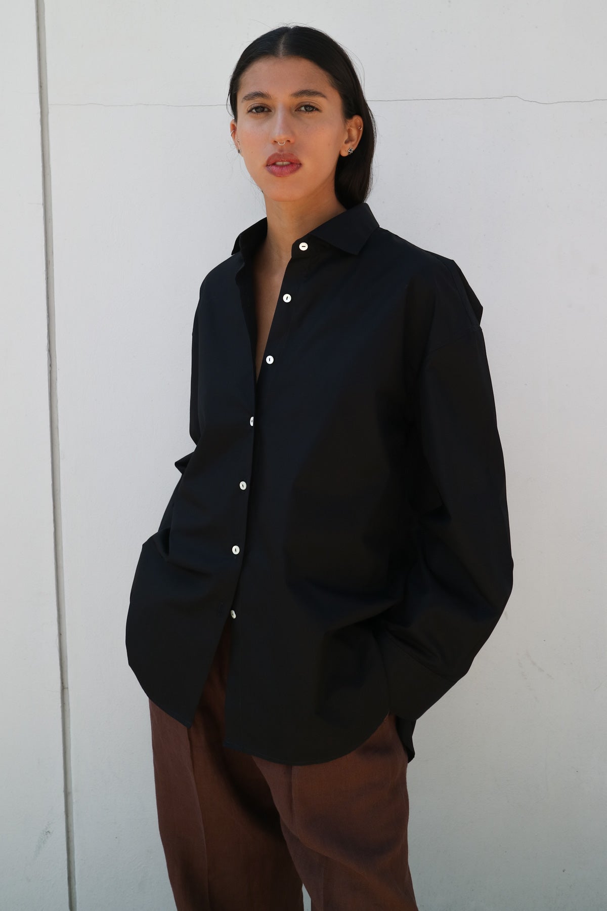 INES OVERSIZED SHIRT IN BLACK POPLIN – Chava Studio