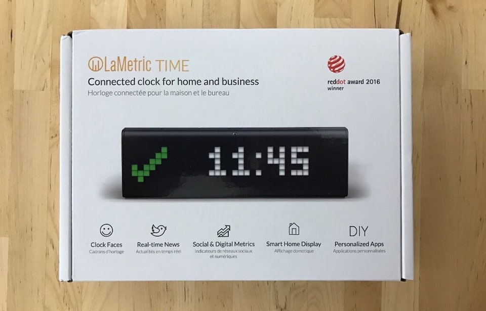 ドット表示がお洒落で可愛い。スマート置き時計『LaMetric Time
