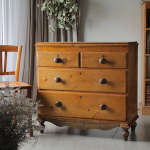 1880年代ヴィクトリアンオールドパインチェスト（横幅86cm） イギリス