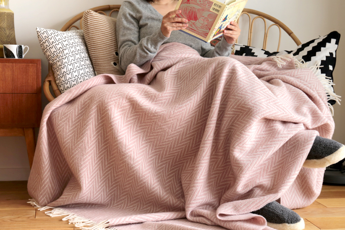 LAPUAN KANKURIT/ラプアンカンクリ/スローブランケット/IIDA/ローズ