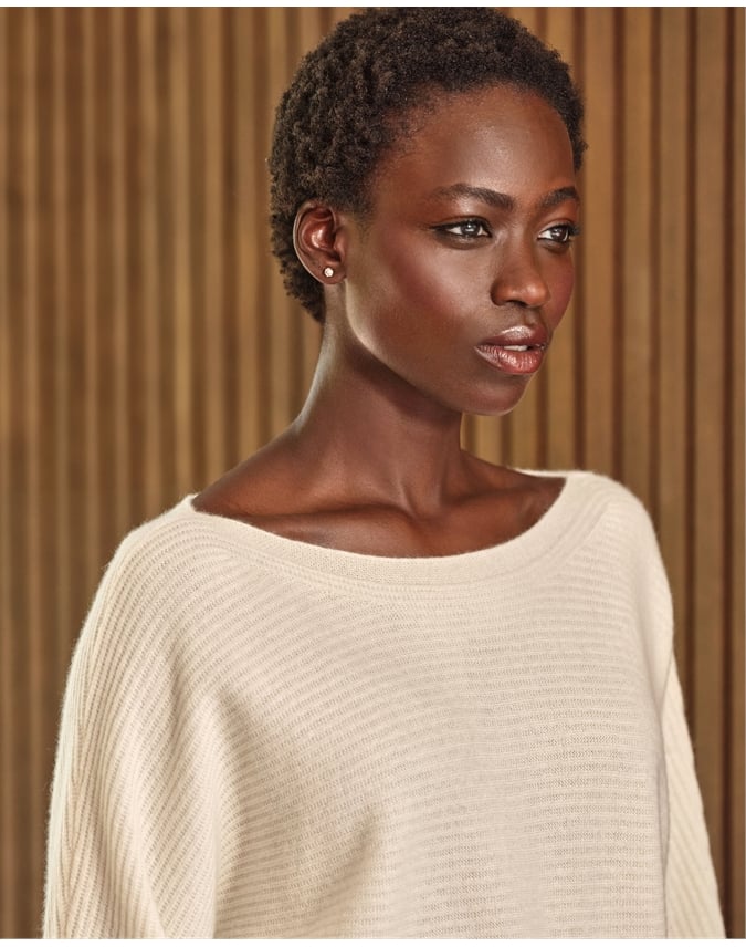 Soft White | Cashmere Boat Neck Sweater | Pure Collection