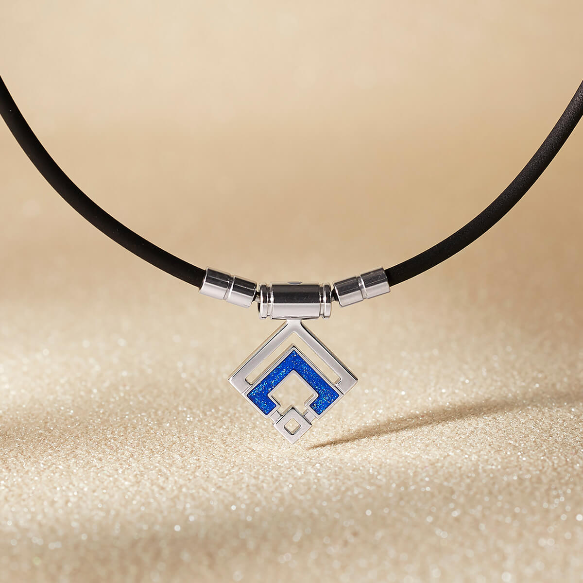 コラントッテ COA ネックレス ZEST（ゼスト）【スクエア】 | 磁気