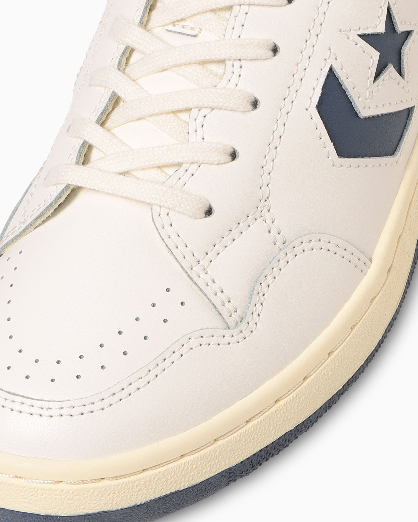 WEAPON CC OX / ウエポン CC OX (ホワイト/ネイビー)– コンバース