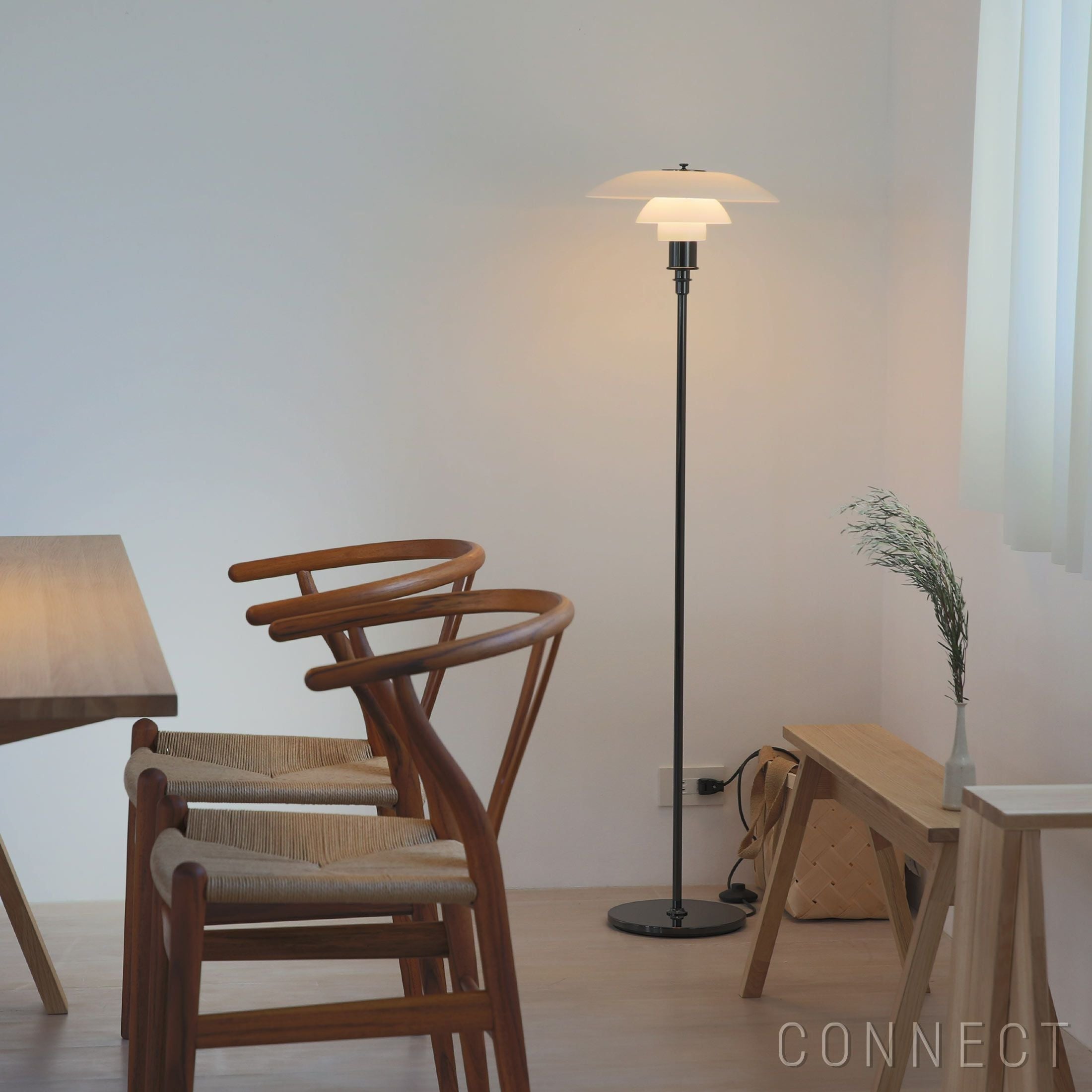 Louis Poulsen(ルイスポールセン) PH 3 1/2-2 1/2 Floor ブラック