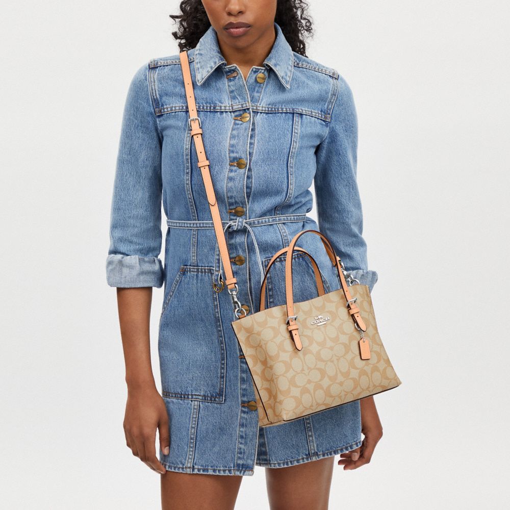 モリー トート 25 シグネチャー キャンバス トートバッグ