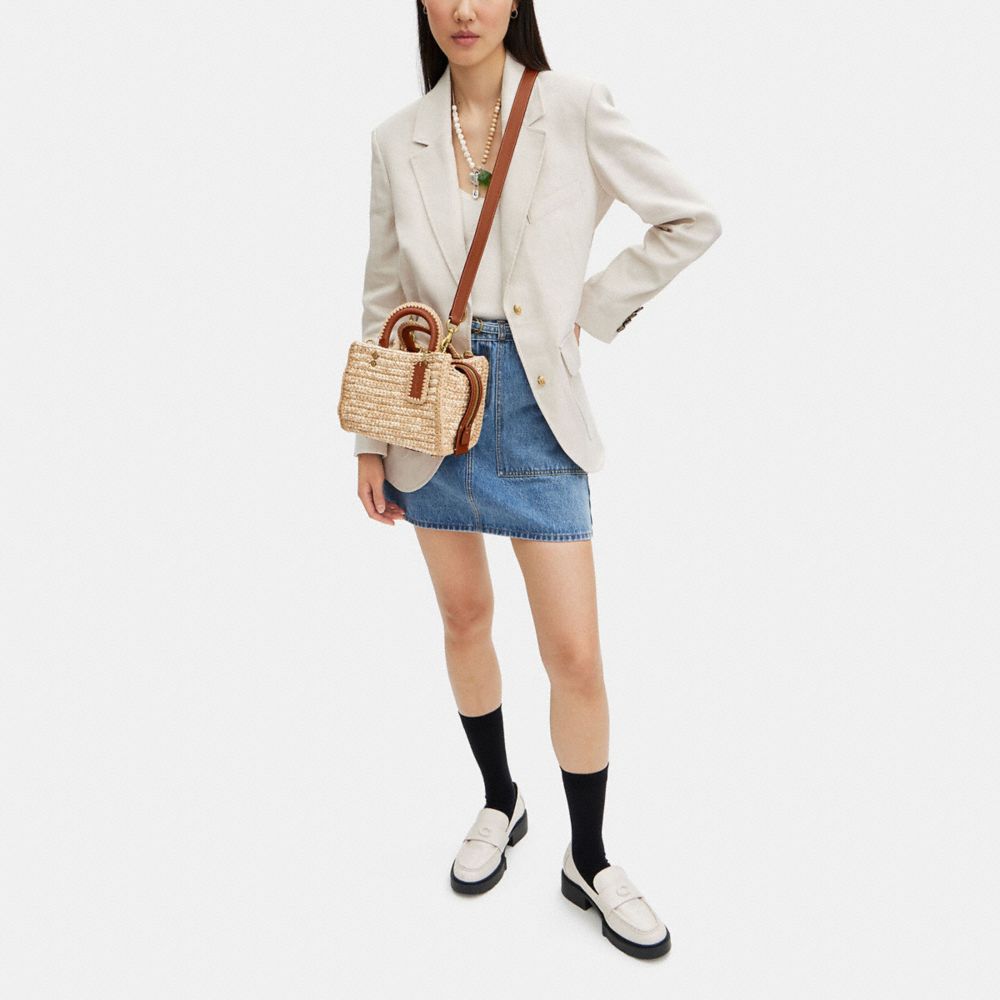 公式】COACH – コーチ | ローグ 20・クロシェ