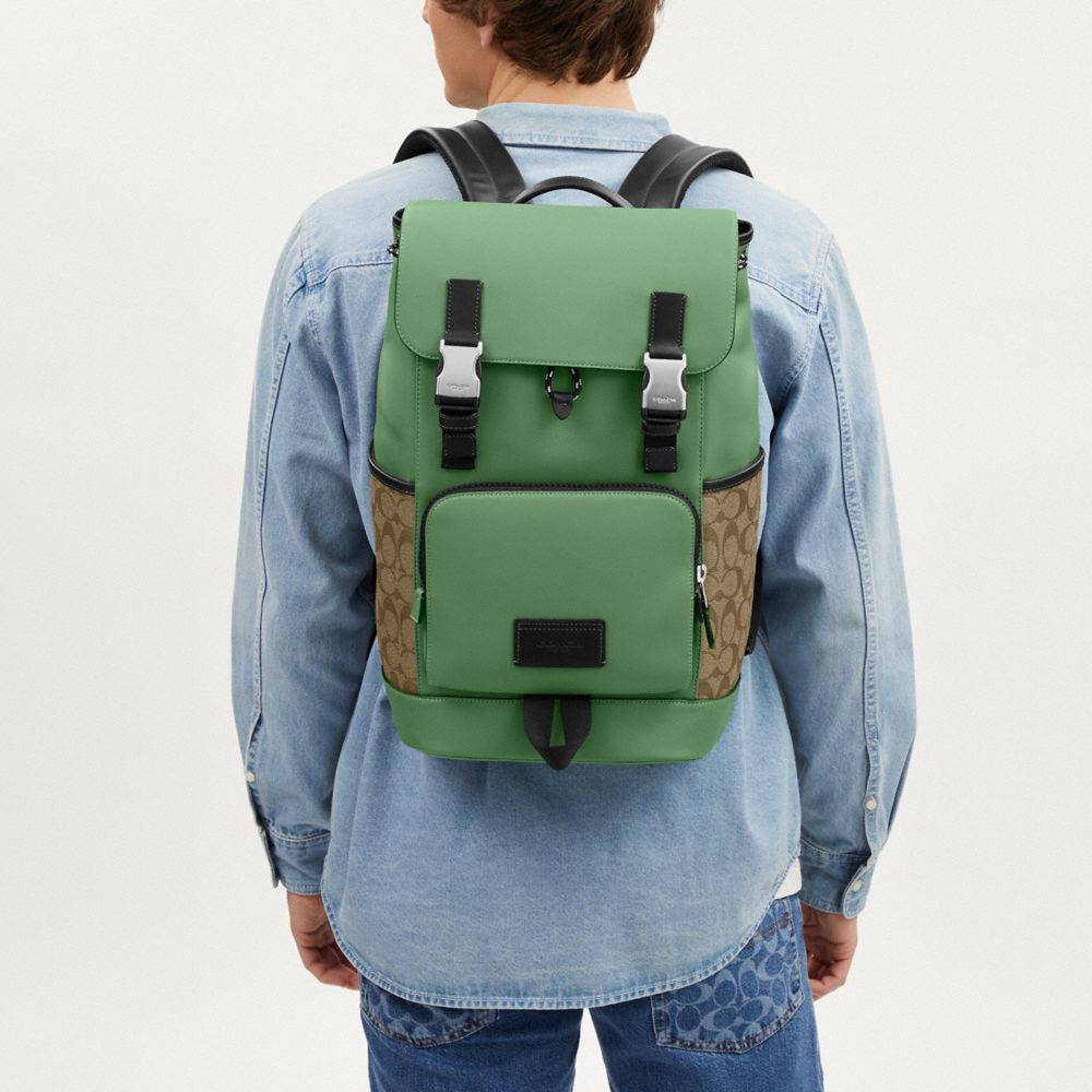 公式】コーチアウトレット | トラック バックパック・カラーブロック