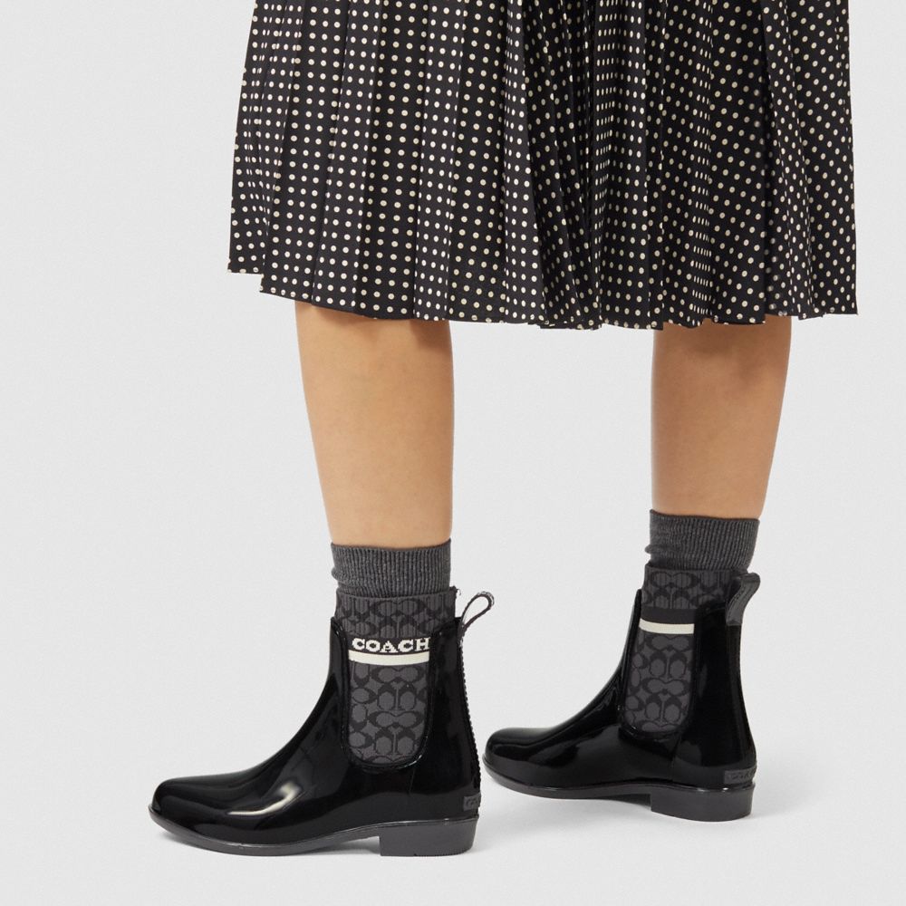 公式】COACH – コーチ | リビングトン レイン ブーティ