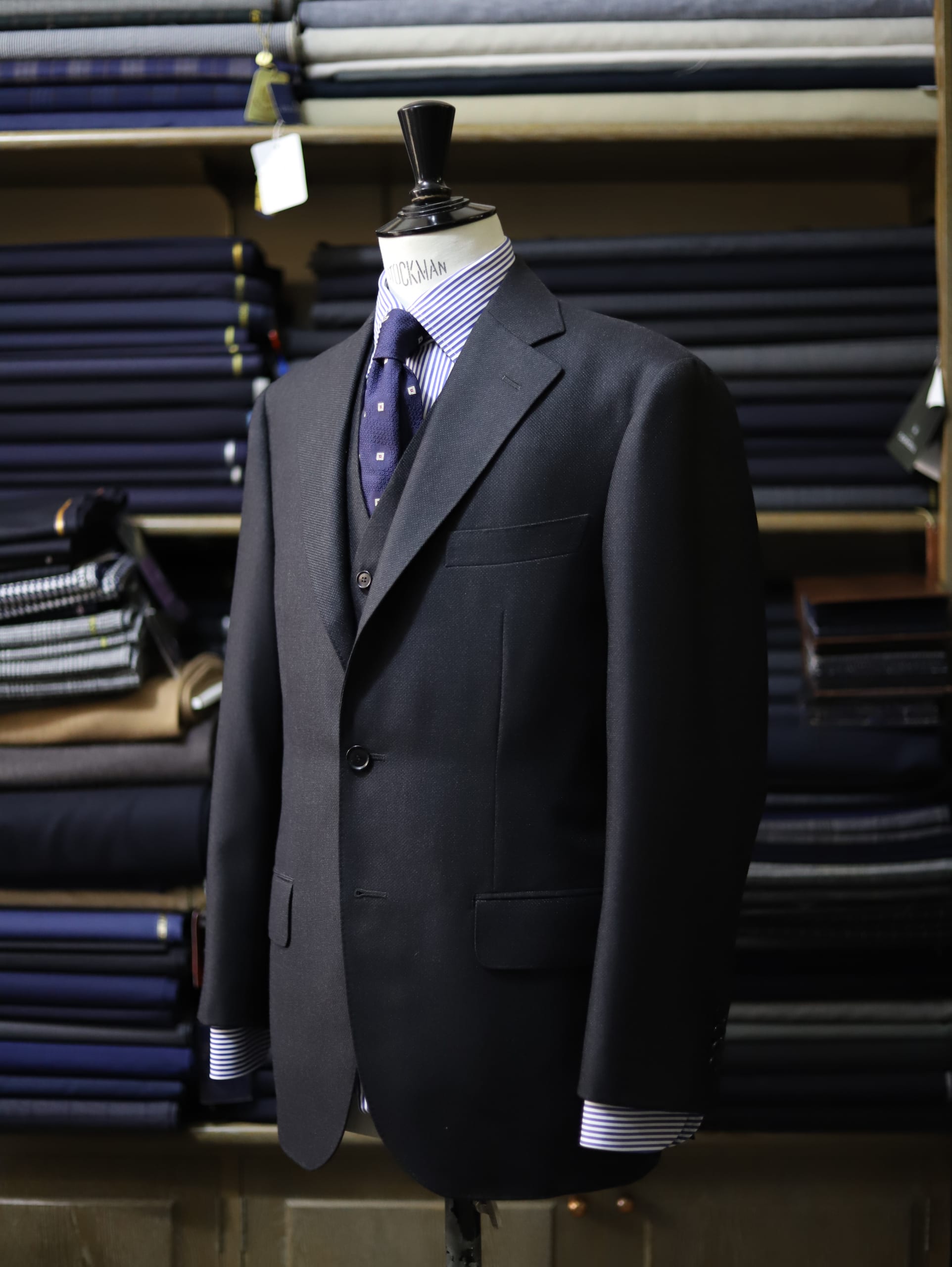 Bespoke Suit（ビスポークスーツ） – 株式会社コルウ