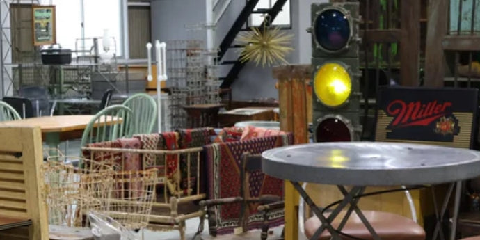 アンティーク・ヴィンテージのサイドテーブル一覧 | Collect Antique