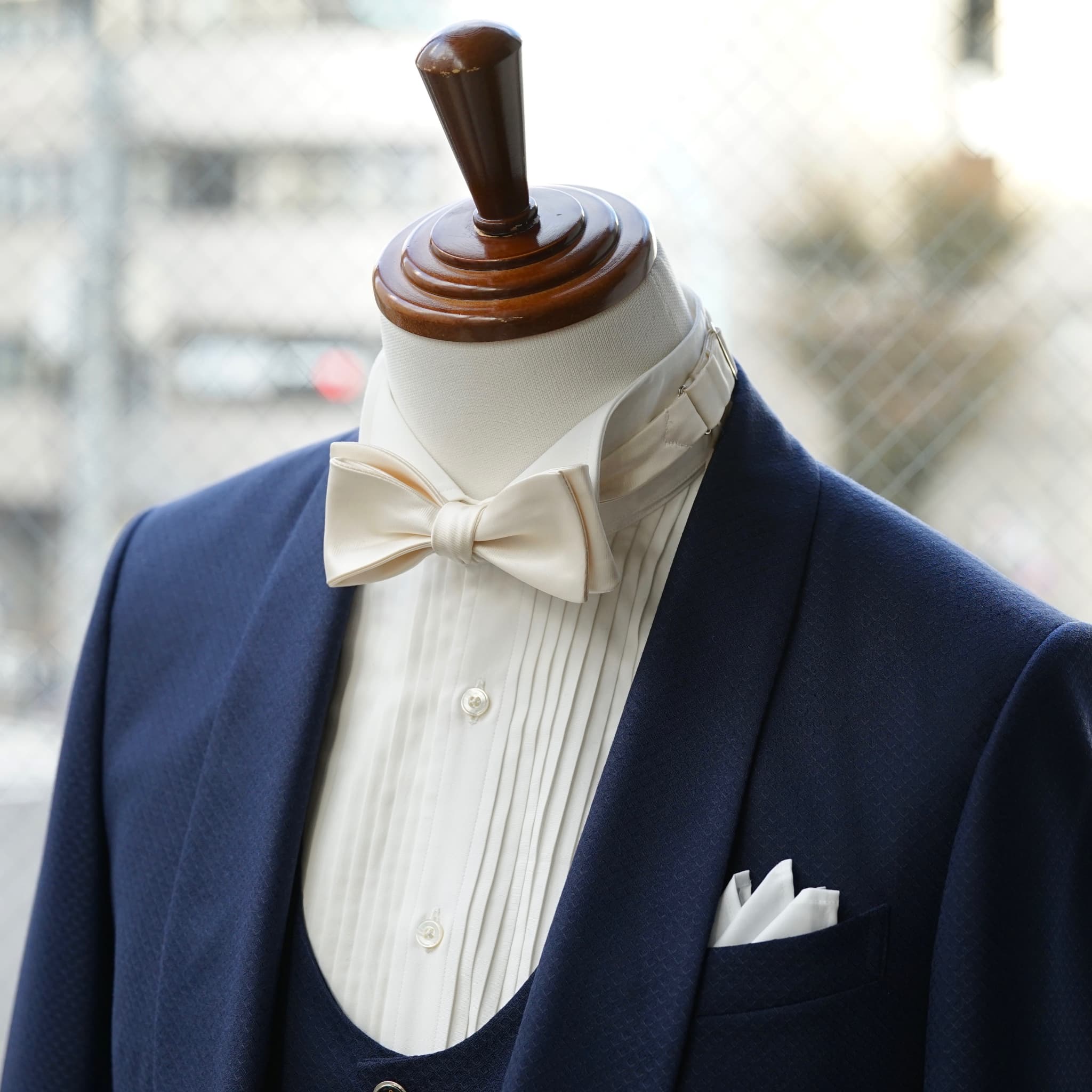 THE TREAT DRESSING新郎 カフス、ハンカチーフ、蝶ネクタイセット THE