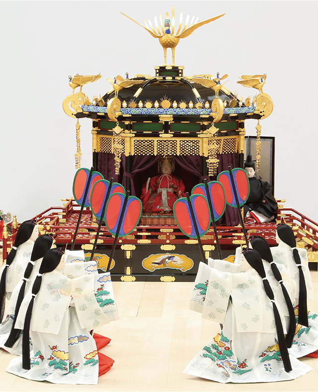 東山天皇御即位式図屏風再現模型 | 日本服飾史