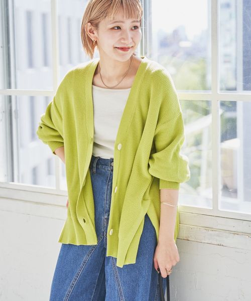 カタアゼVネックカーディガン