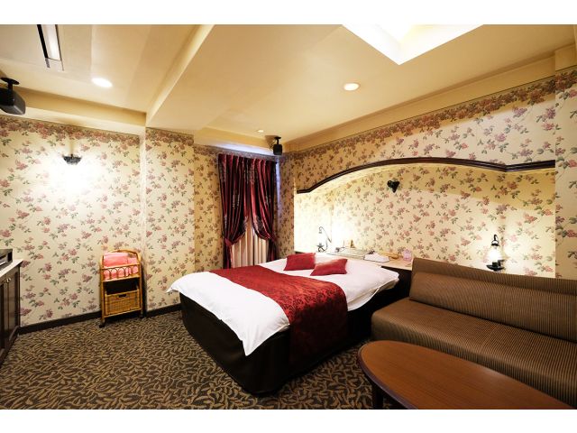 ホテル ラ・ヴィアンローズ / 大阪市北区｜カップルズ