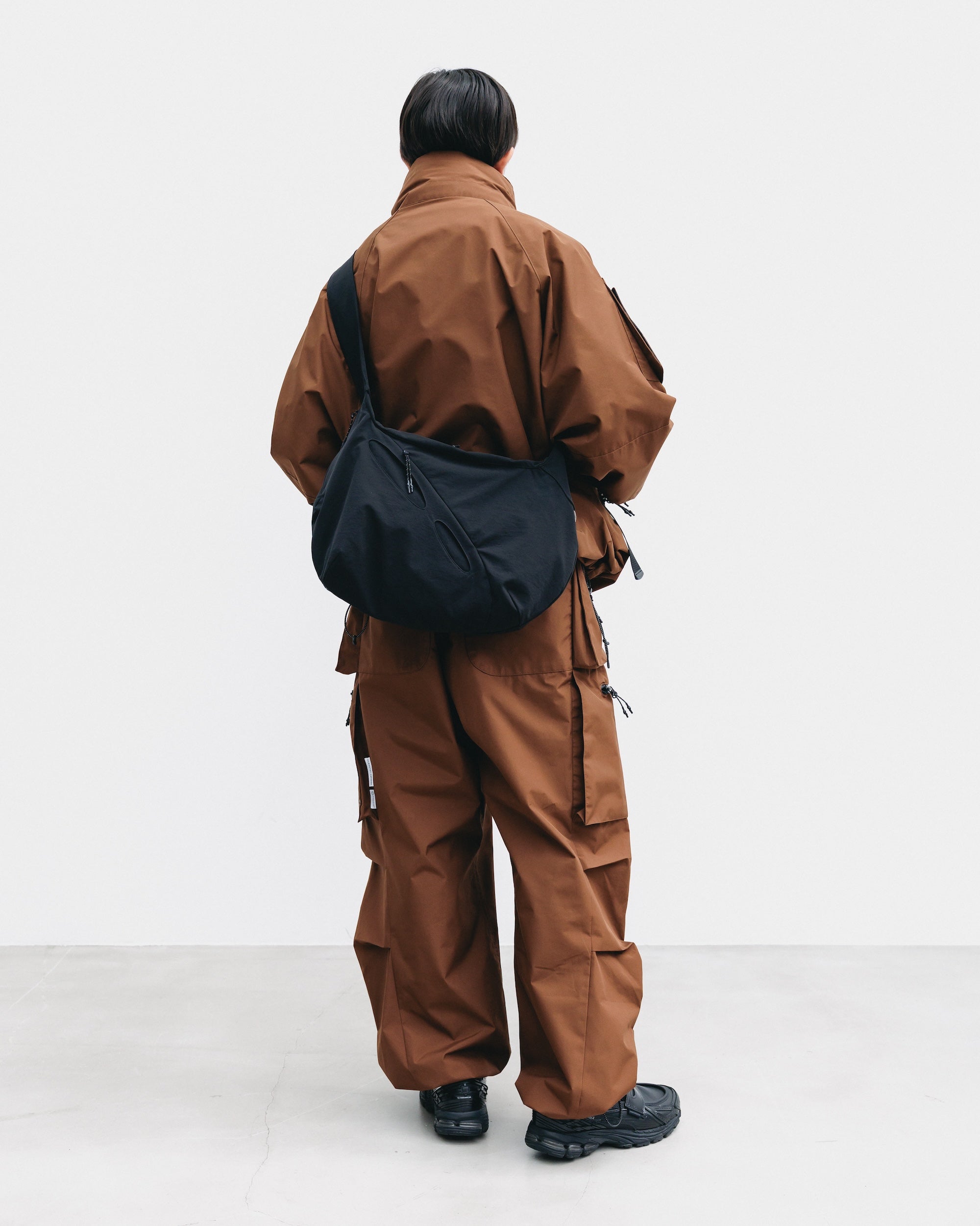 SOFT SHELL FUTURE BAG (BLACK)