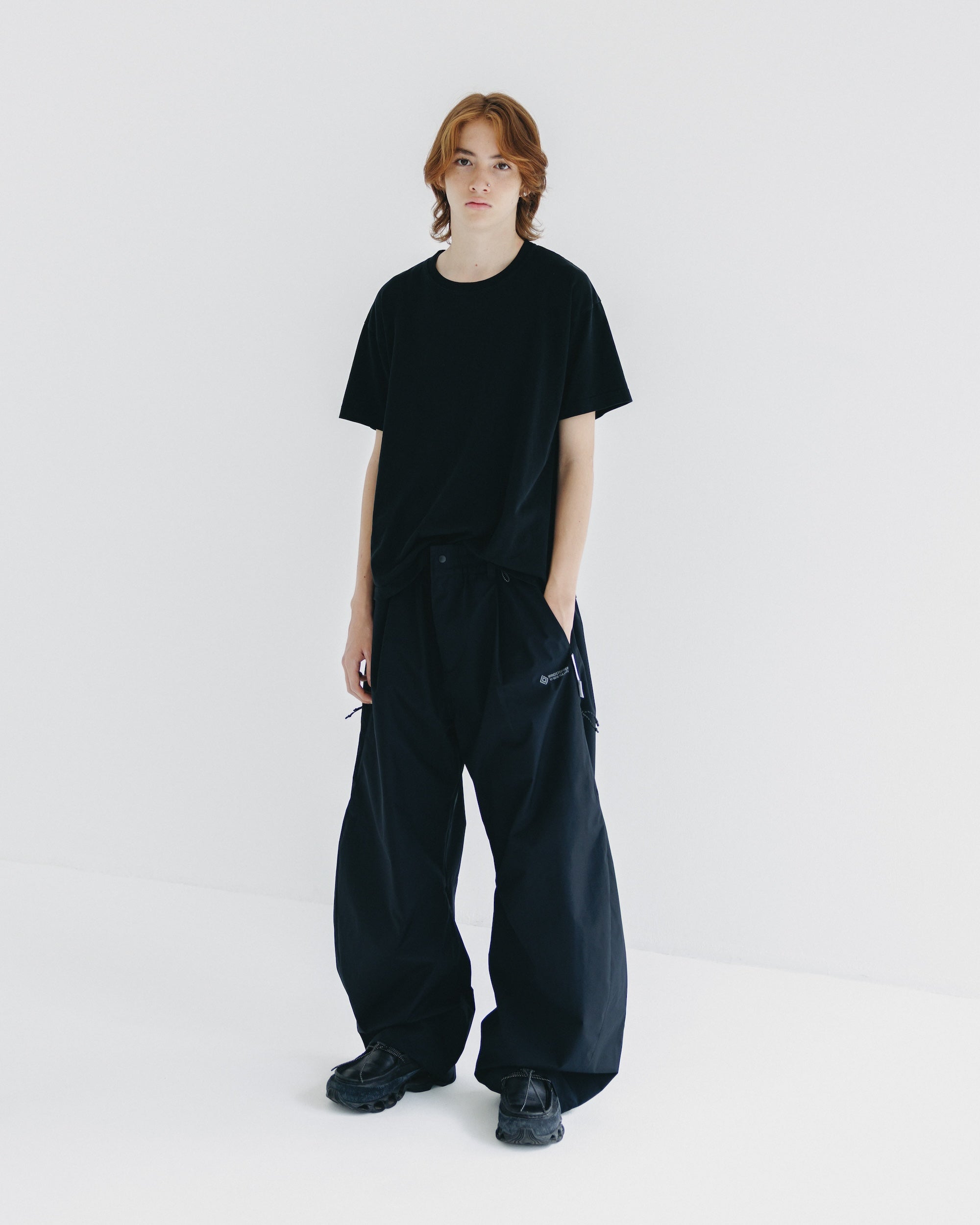 phenix WINDSTOPPER® by GORE-TEX LABS CITY BARREL LEG PANTS (BLACK)