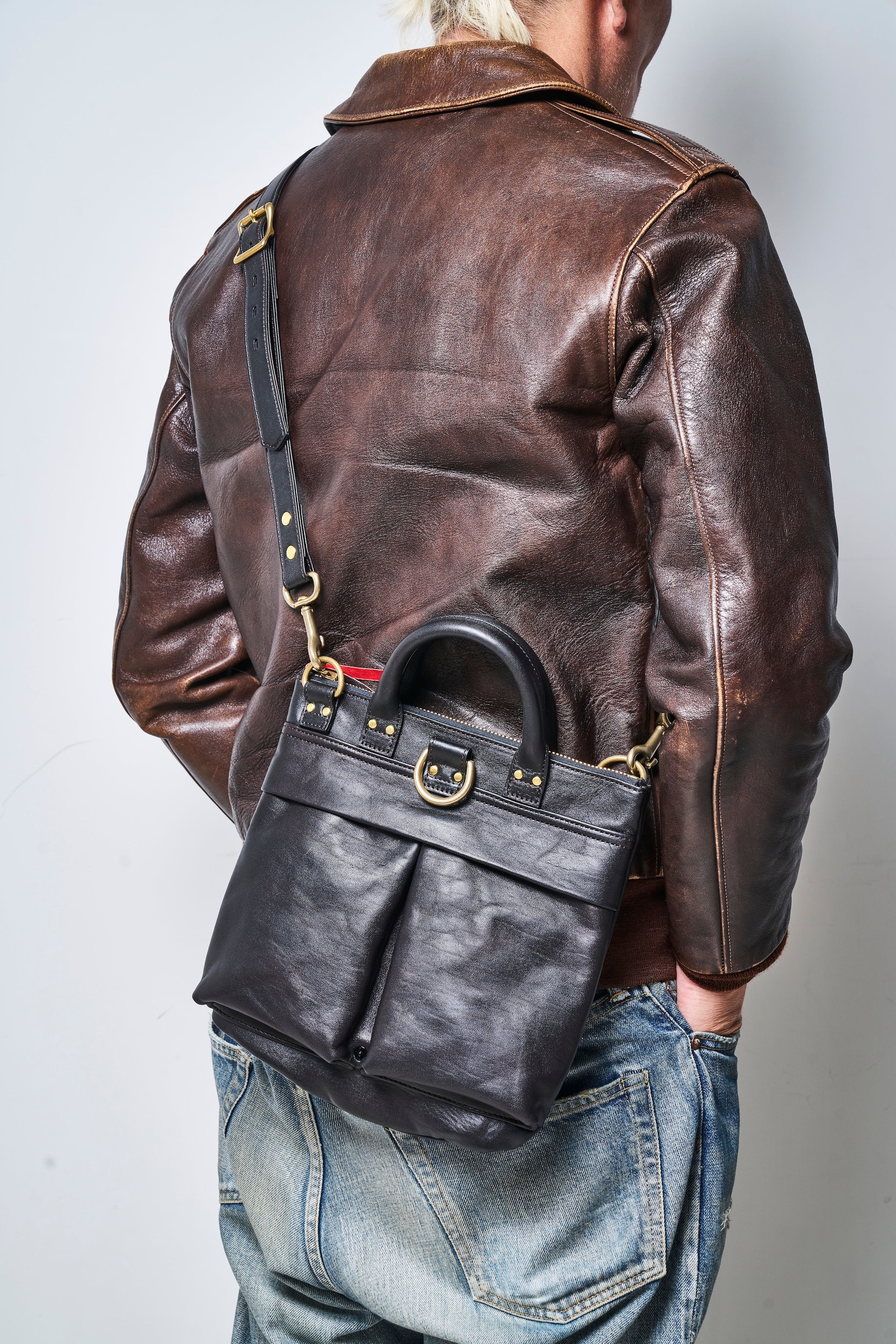 池田工芸×Lightning 純国産「赤茶芯」ホースハイド RED T-Core Leather