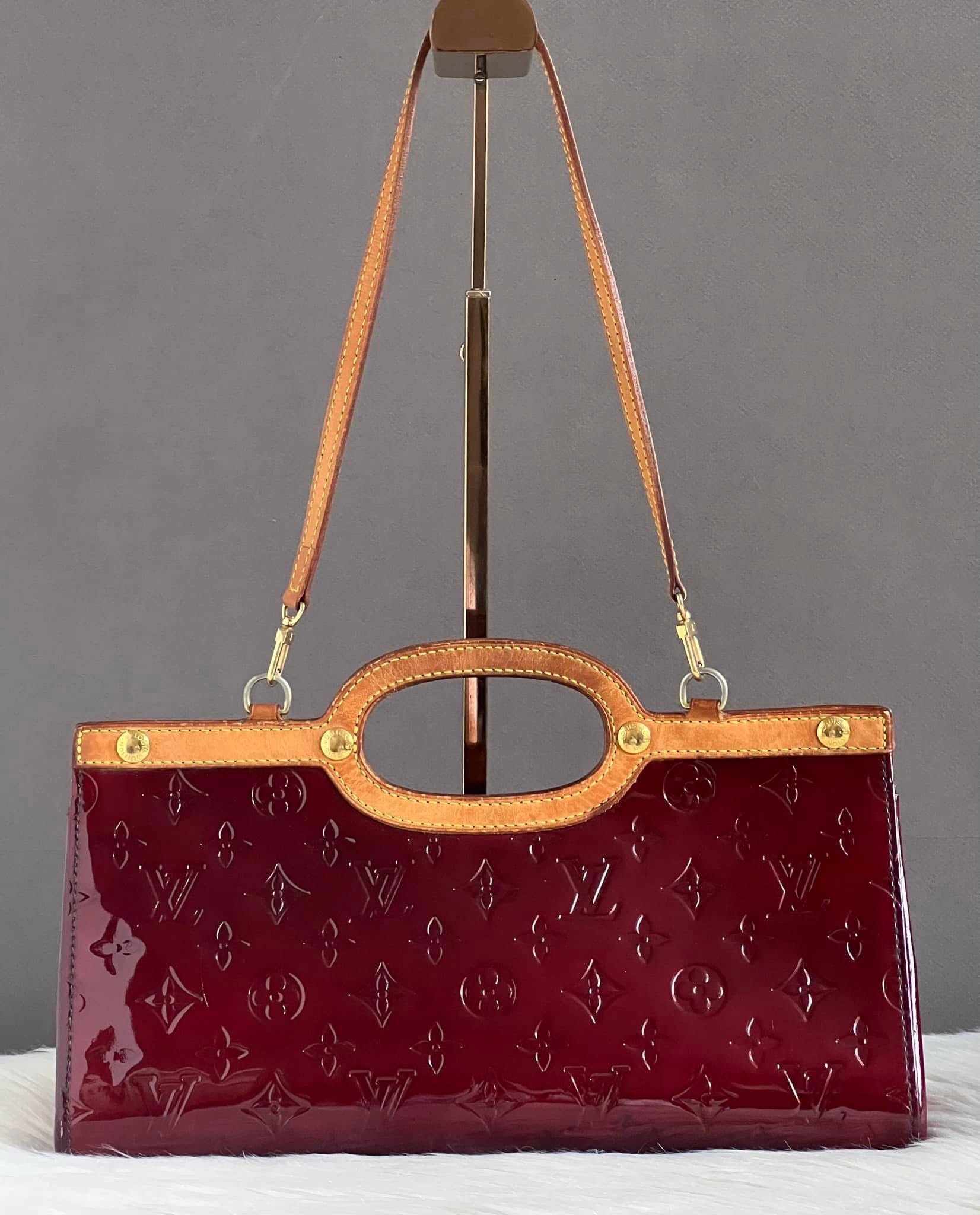 Louis Vuitton Roxbury Drive Bag – Club de Mode
