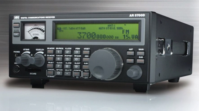 AR5700D デスクトップタイプ 広帯域受信機 9kHz～3700MHz / アナログ
