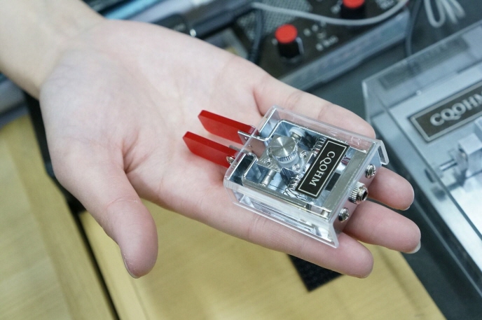 CW-MINI (CWMINI) GHDキー×CQオームコラボパドル4弾。超コンパクトで