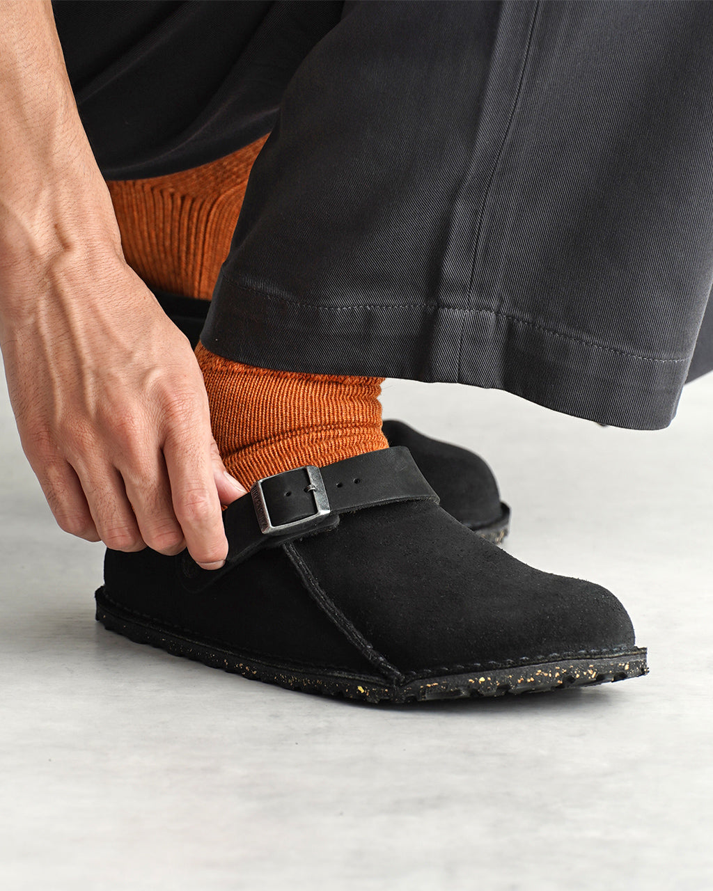 BIRKENSTOCK Luty プレミアムスエード サボサンダル