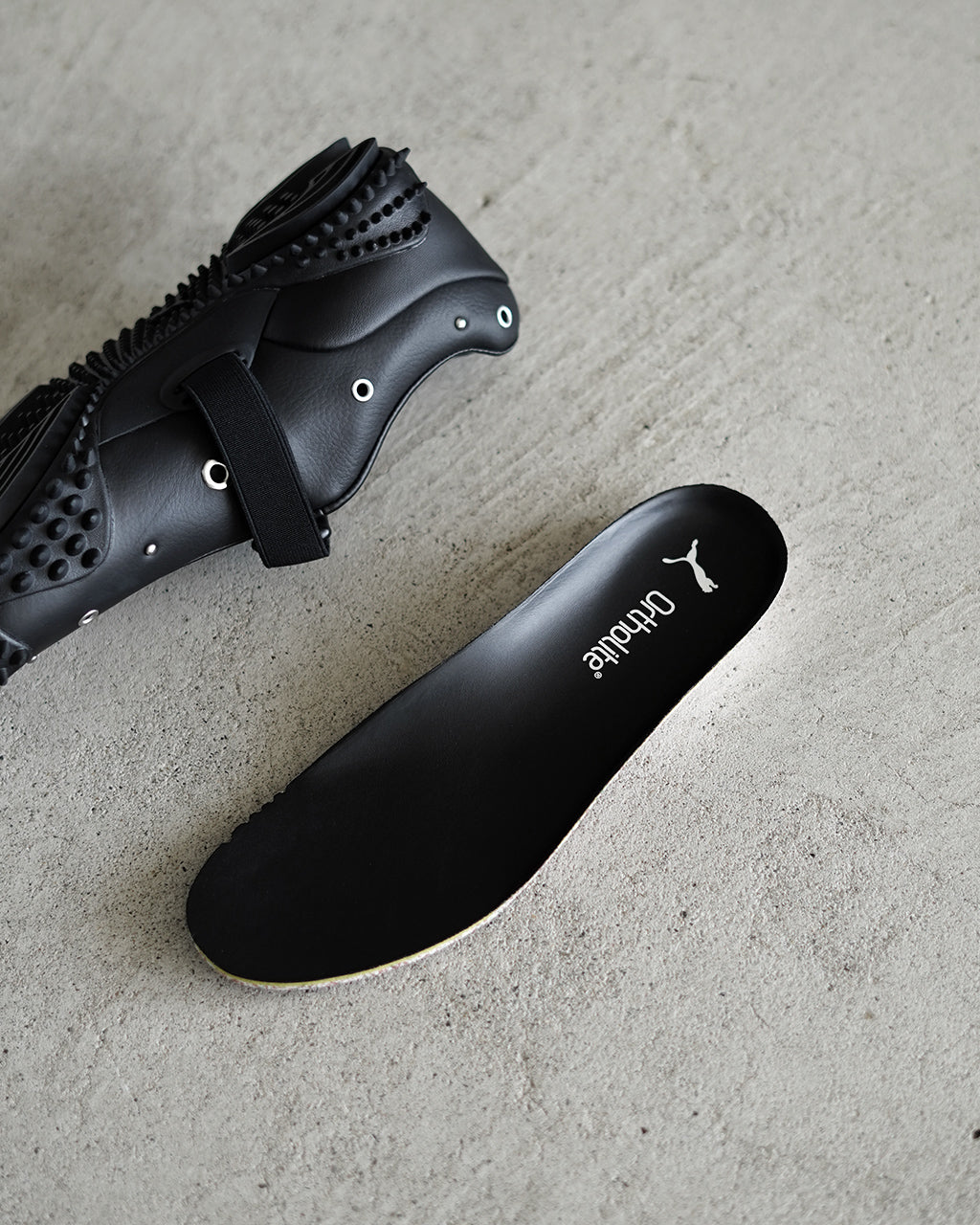 プーマ PUMA モストロ フェイ スタッズ スニーカー サンダル