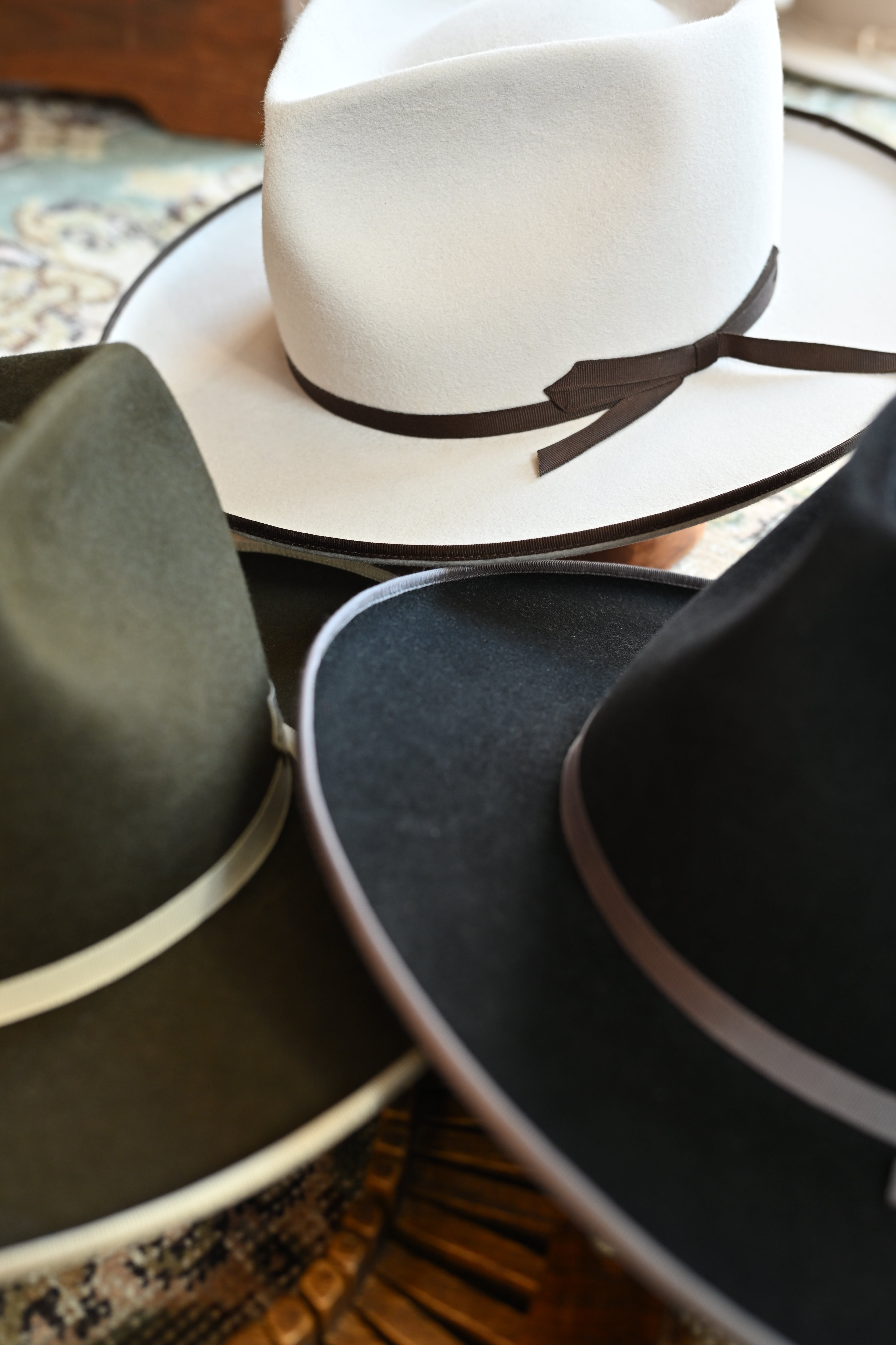 horn- Rabbit Fur Felt – CROWTED HATTERS