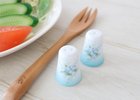 イマン クラリス 陶器、ホーロー － フレンチカントリーのバラ柄