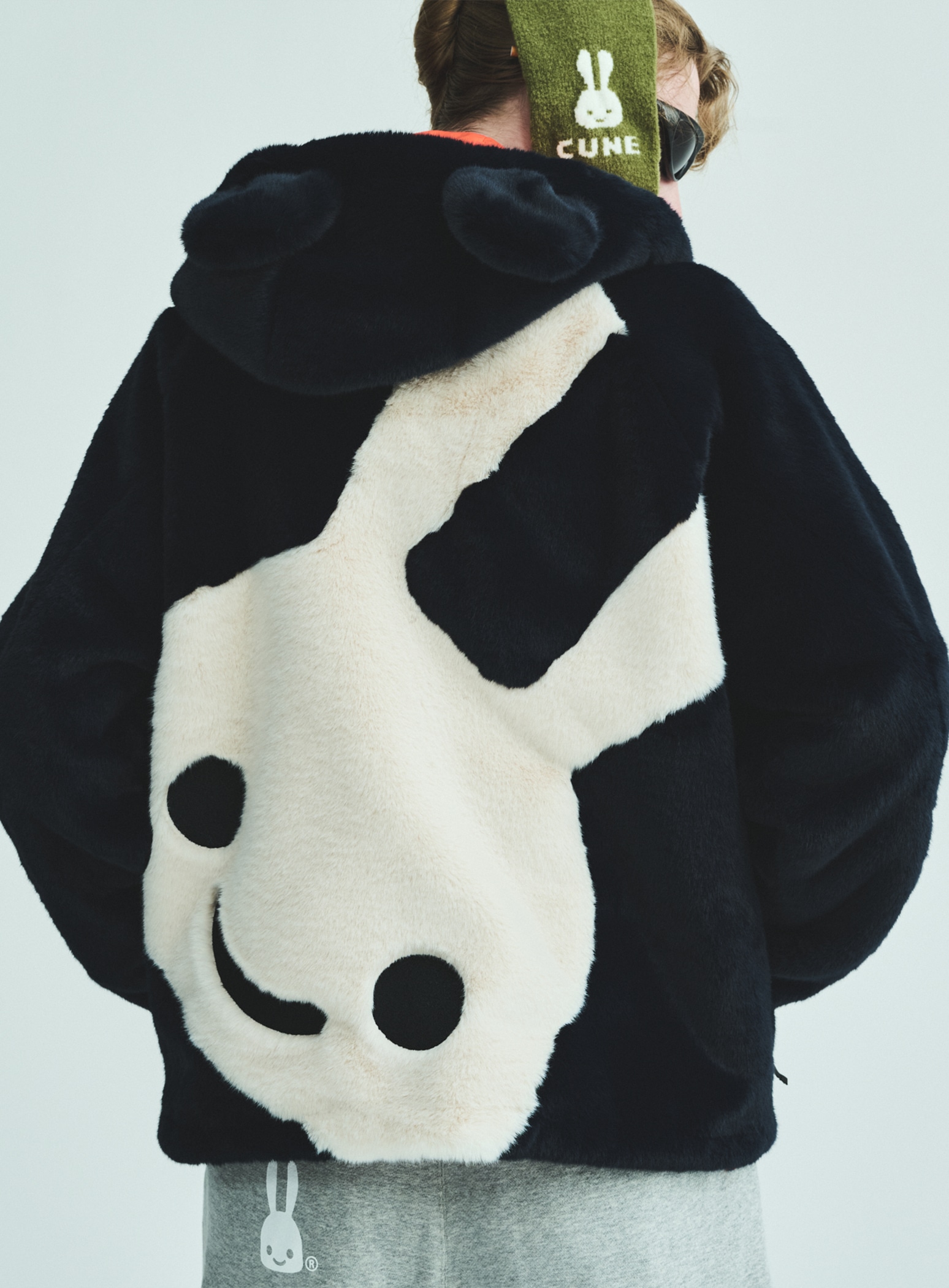 耳付きファーブルゾン｜ウサギがいる｜CUNE ONLINE STORE