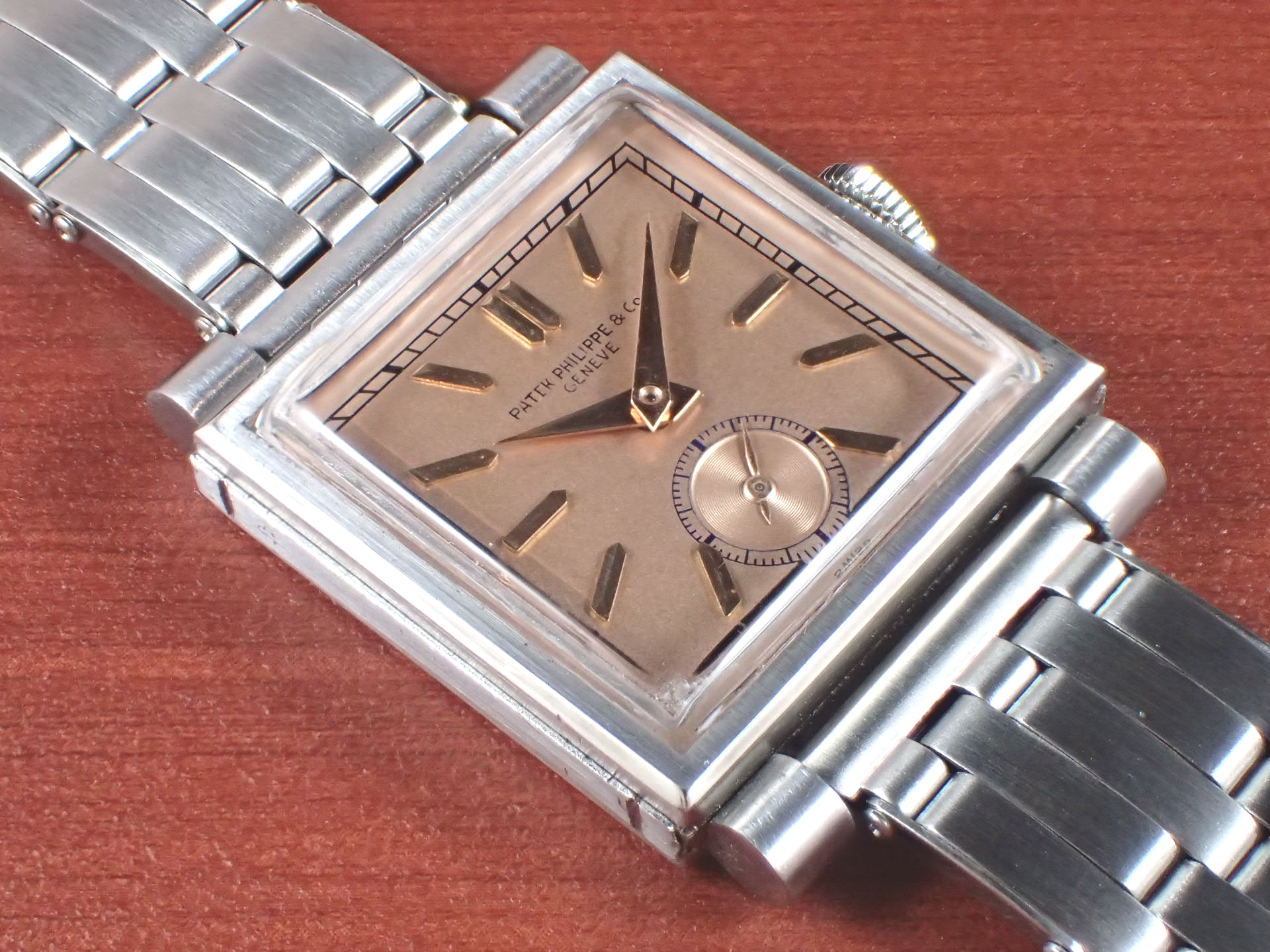 パテックフィリップ スクエア防水ケース Ref.1485 ピンクDL 1940年代