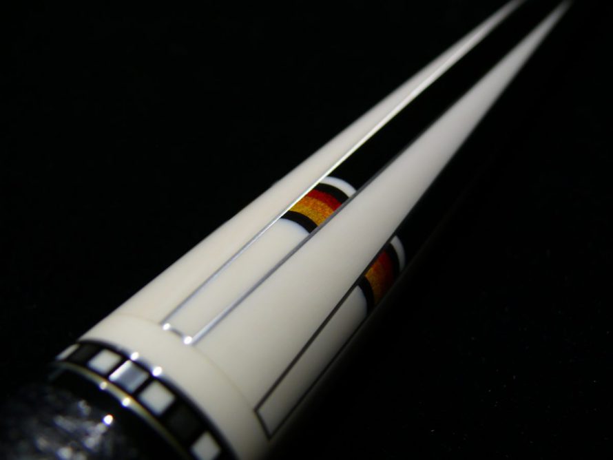 Gina”The Rasputin” | カスタムキュー｜イリス