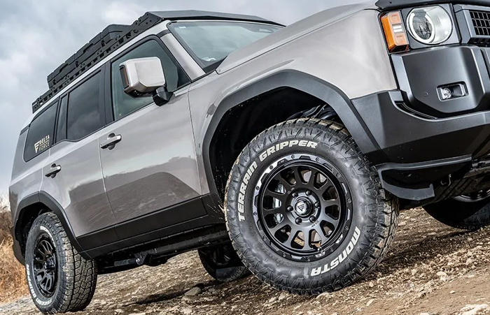 ランドクルーザー250系専用 デルタフォース オーバル 18インチホイール