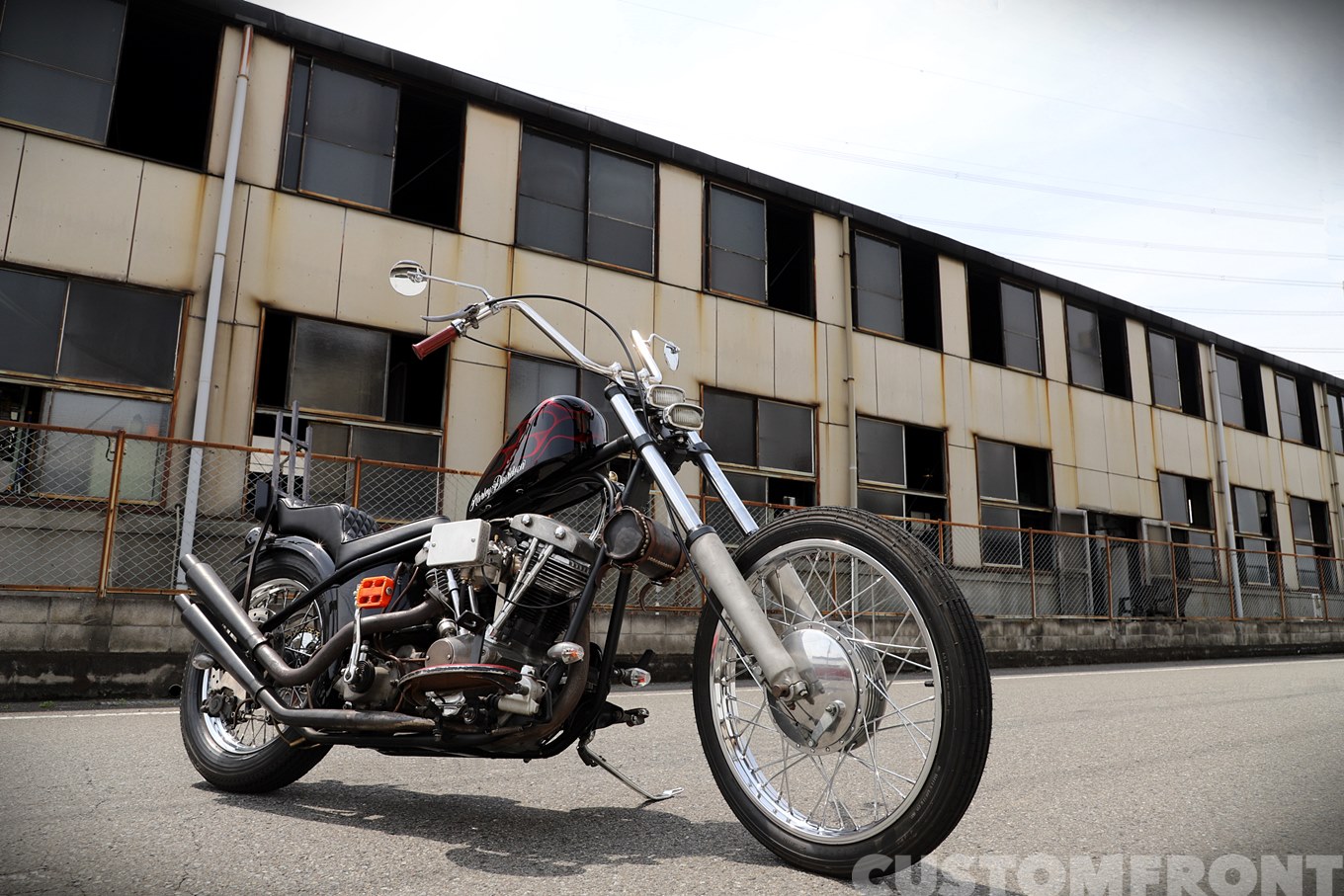 ハーレーダビッドソン '70年代チョッパーのショベルヘッド FLH 1975