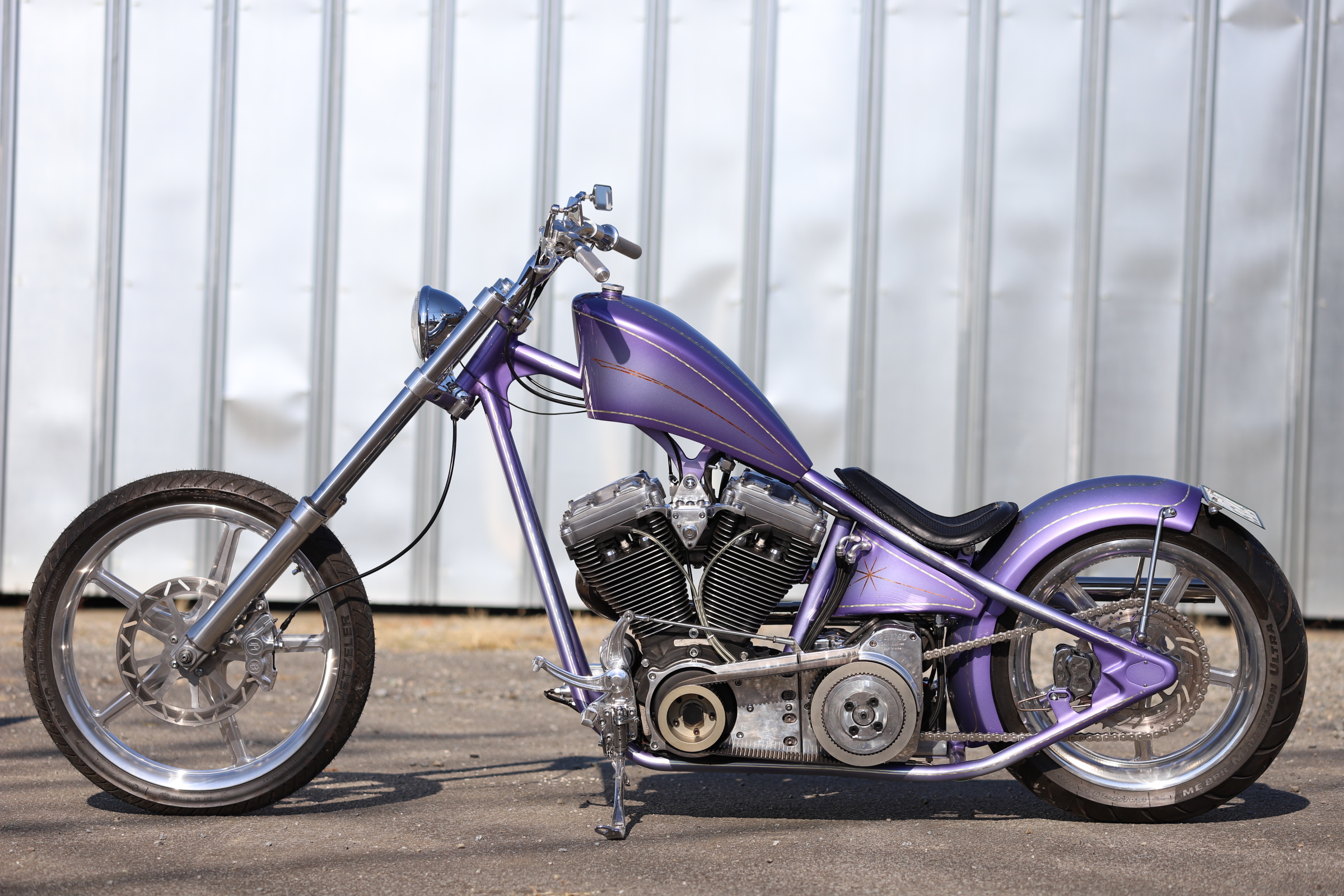 ハーレー ネオチョッパー(ニュースクールスタイル)のFXSTC 1998年