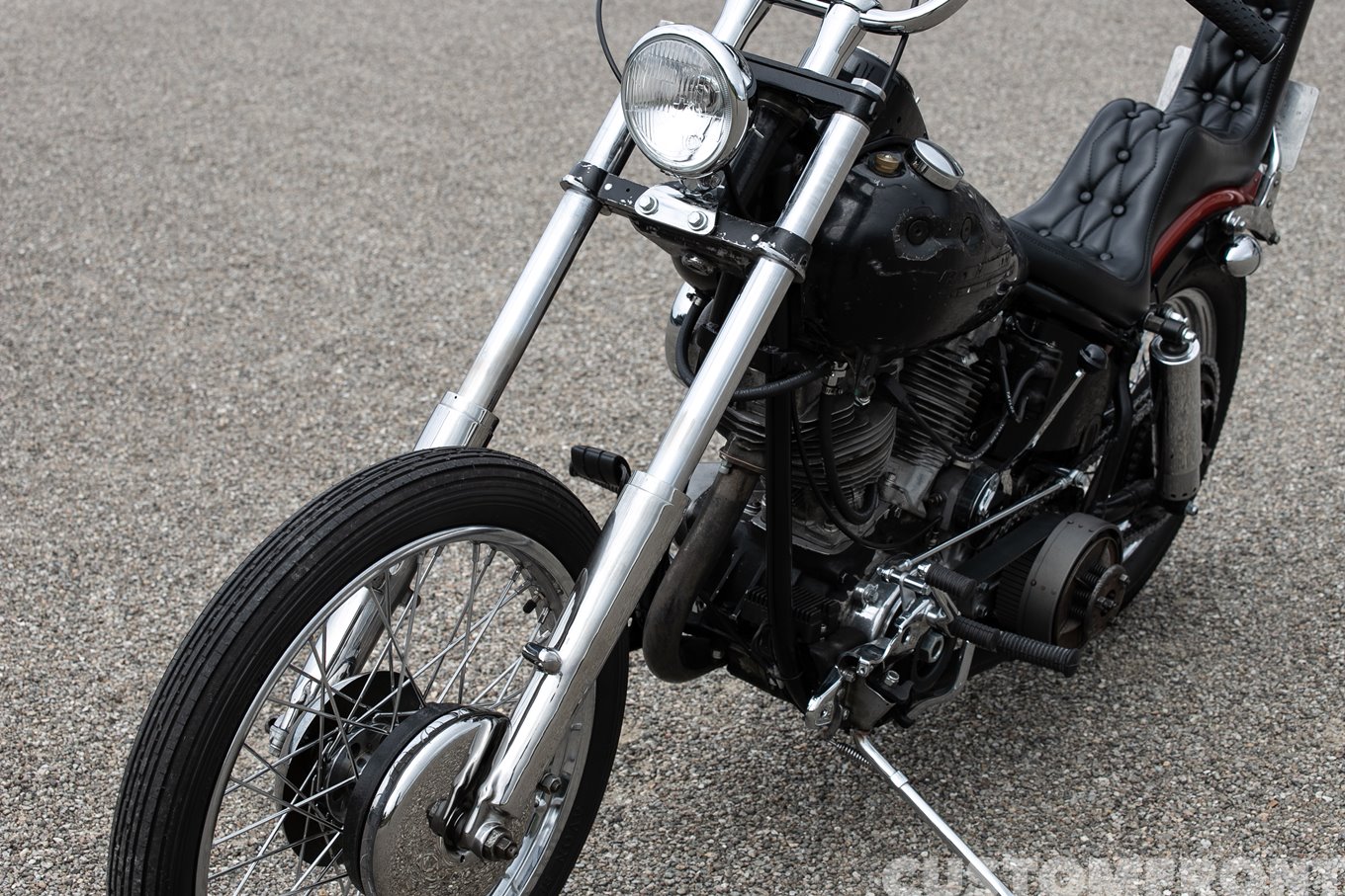 ハーレーショベルヘッドのB級スタイルチョッパー FXWG 1981年・MOTORI