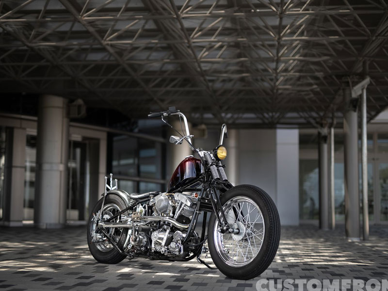 ショベルヘッドのオールドスクールチョッパー FXE 1975年・WEST