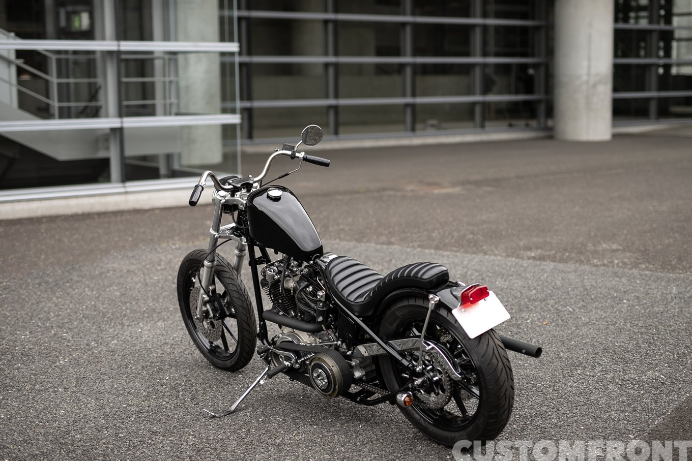 MOTORI GARAGEのハーレー ナックルヘッドS&S製チョッパー 2023年