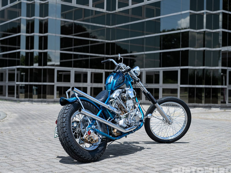 フランケンカスタムワークスのハーレーのFXショベルヘッドチョッパー