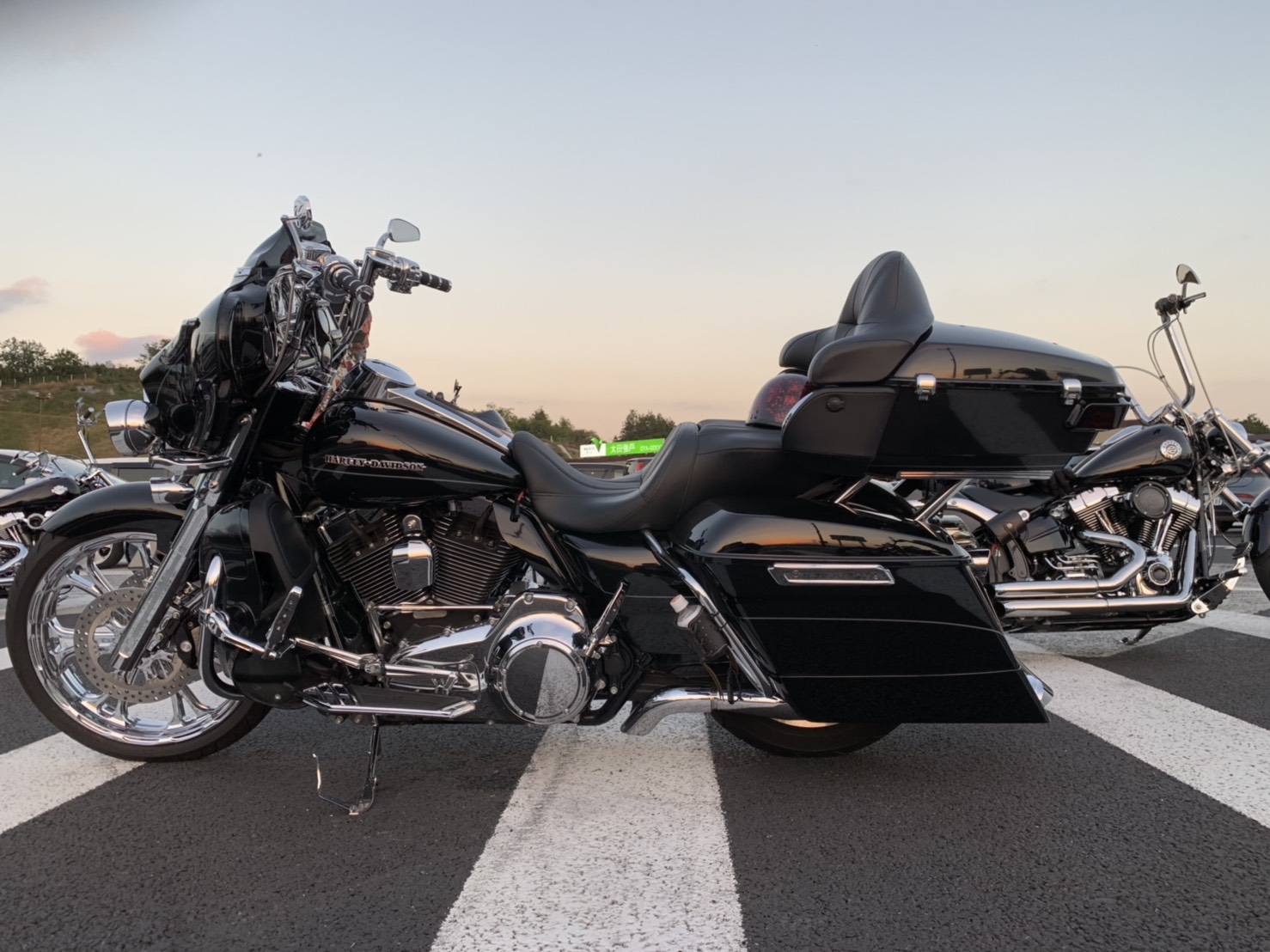 ハーレーダビッドソン ツーリングモデルのシート張替えを致しました。