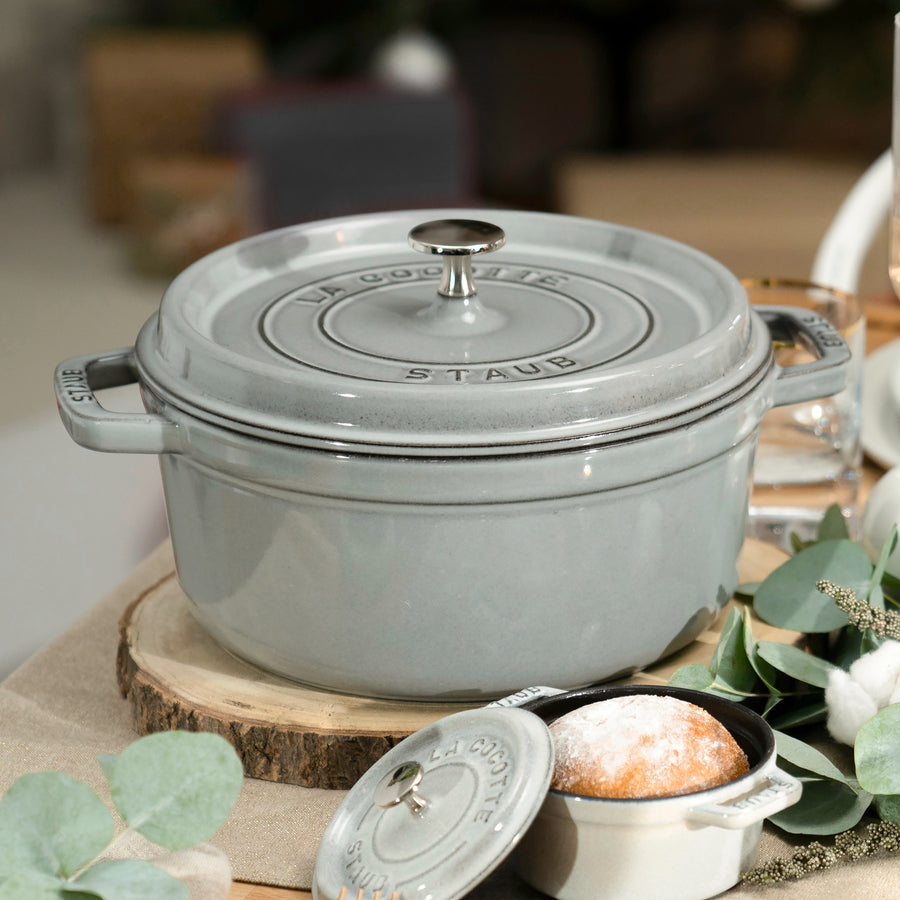 Staub Dutch Oven - 4-qt Cast Iron Cocotte - White Truffle